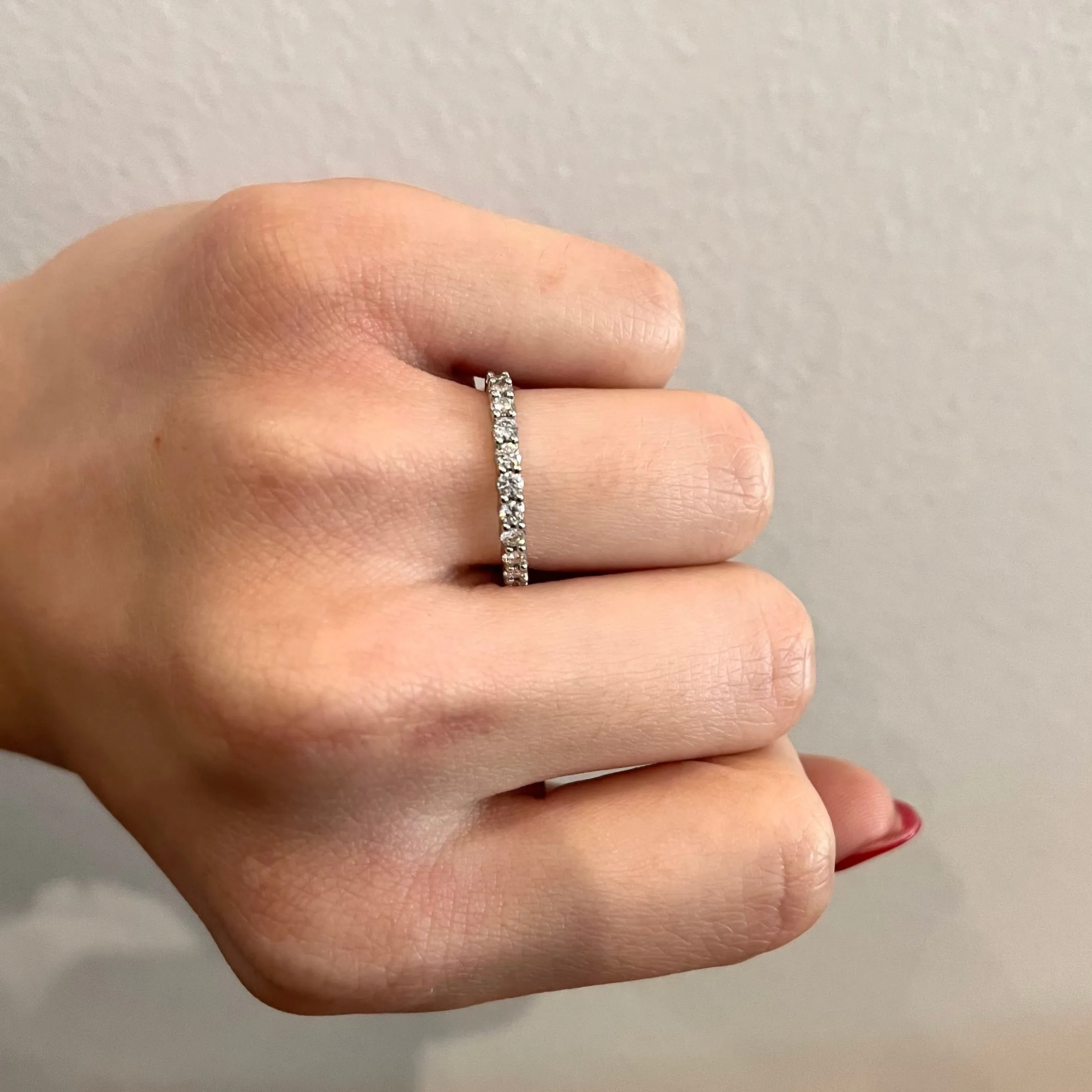 1.07 ctw Diamond Platinum Eternity Band