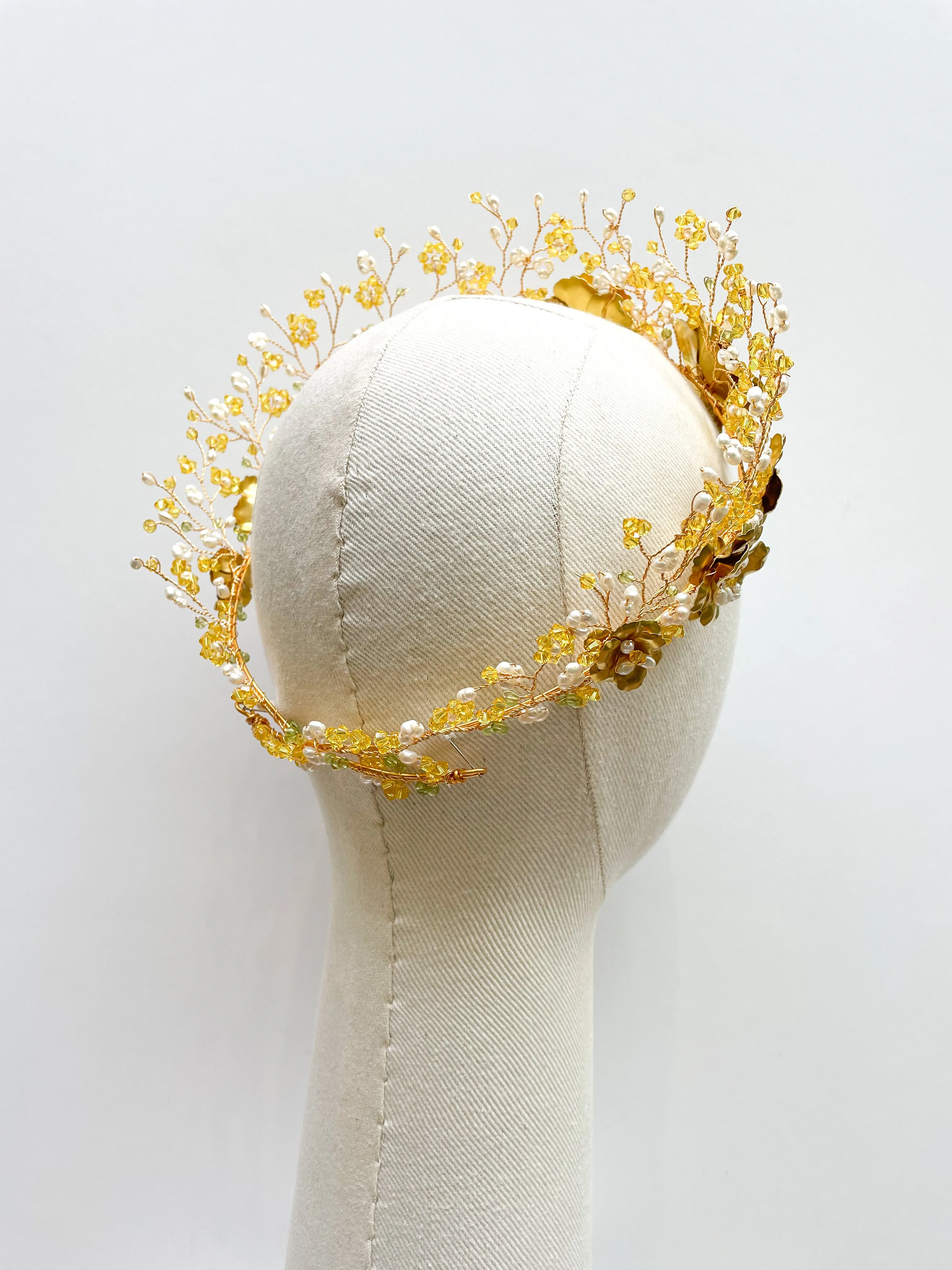 Buttercup Crown