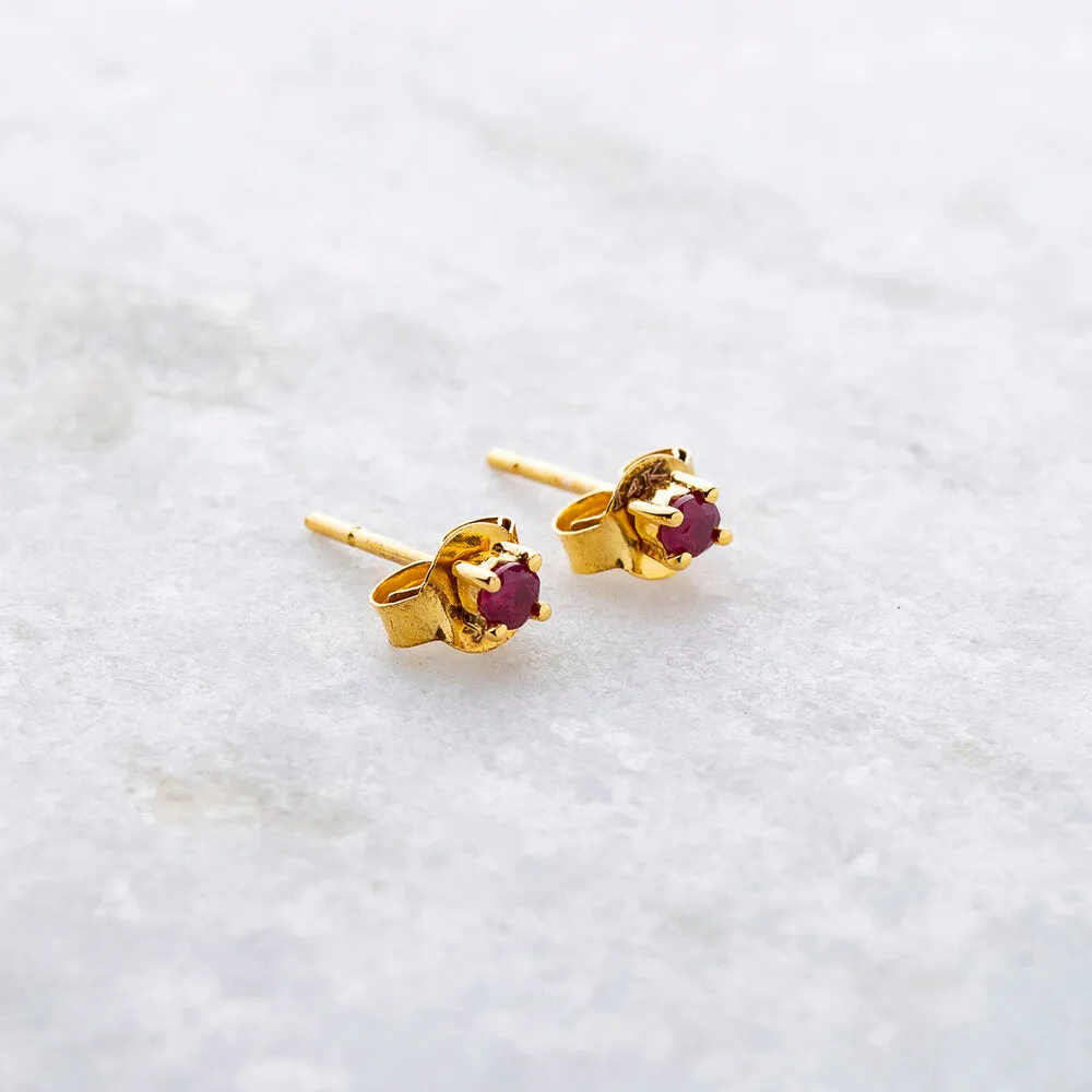 Chloe, Ruby Studs