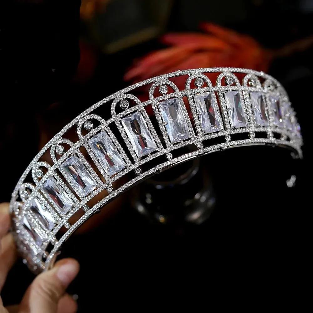 Classic European Queen's Crown Cubic Zirconia  Wedding Tiara
