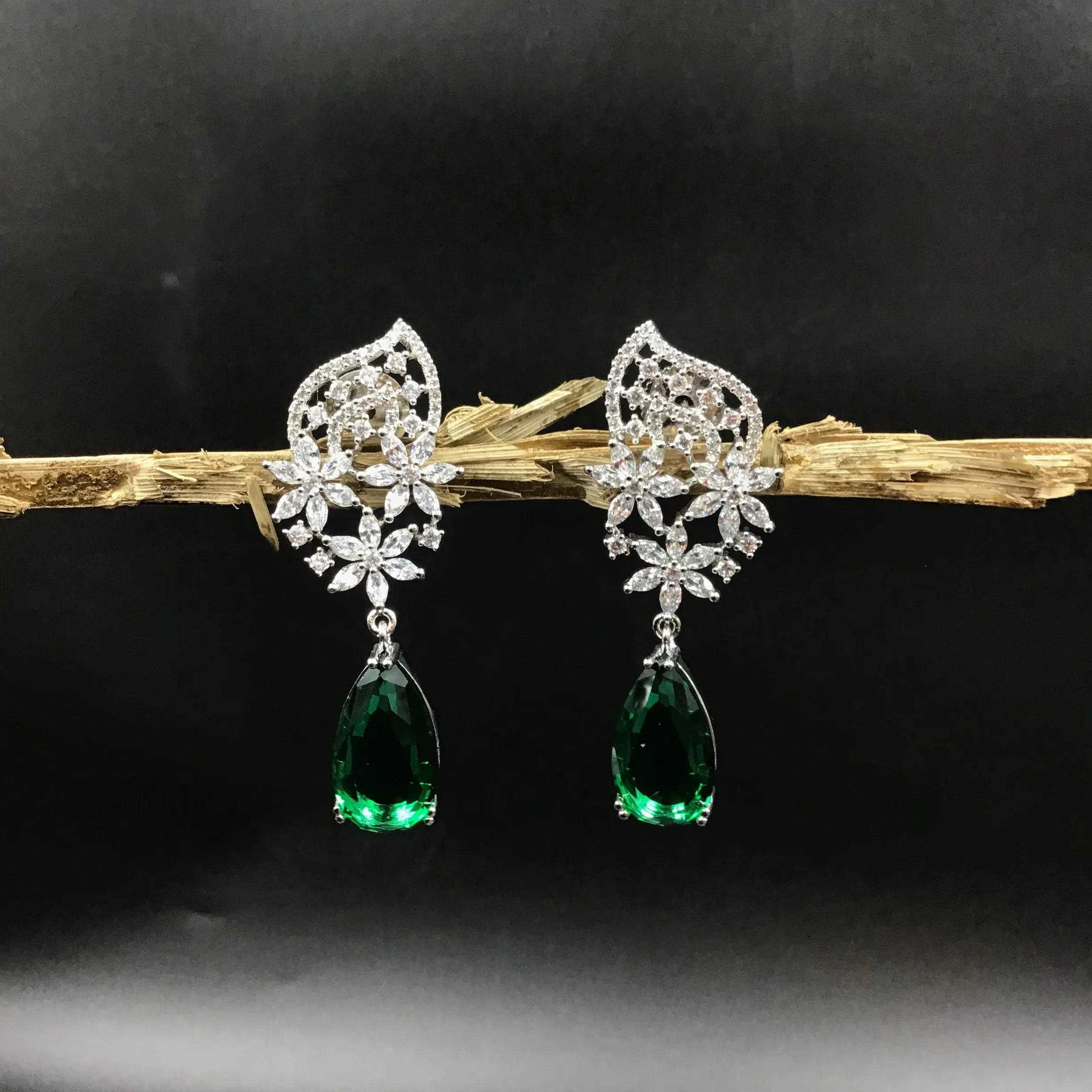 Danglers Zircon/AD Earring 6019-68
