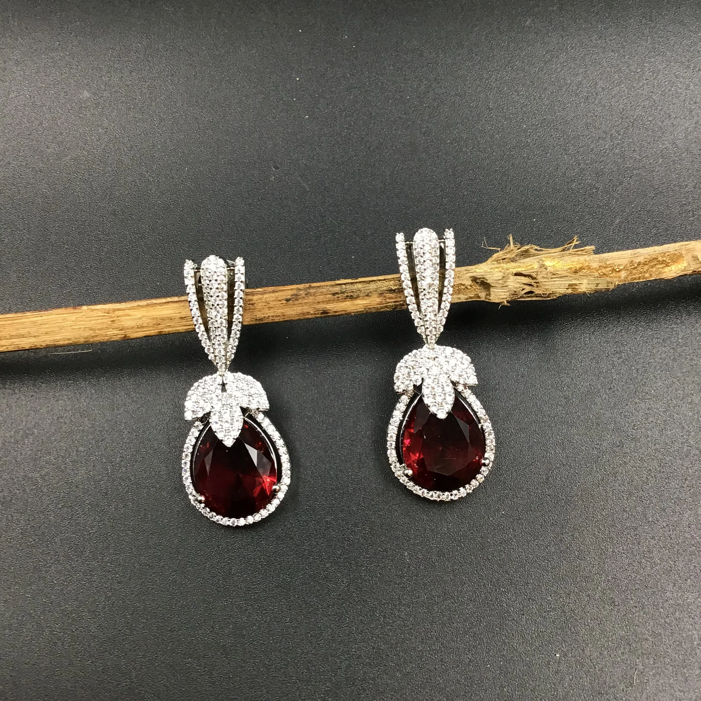 Danglers Zircon/AD Earring 6052-08