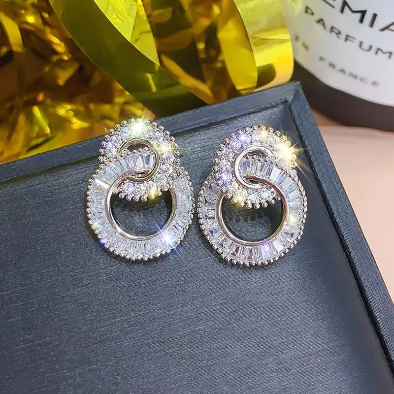 Dazzling Stud Earring Fashion Jewelry Women Earrings