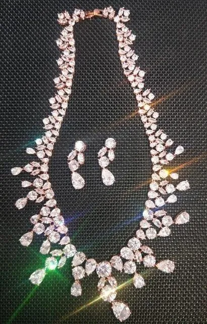Delightful Long Necklace AAA  Quality Cubic Zirconium Multi Crystals 1 Piece Bridal Wedding Jewelry Set