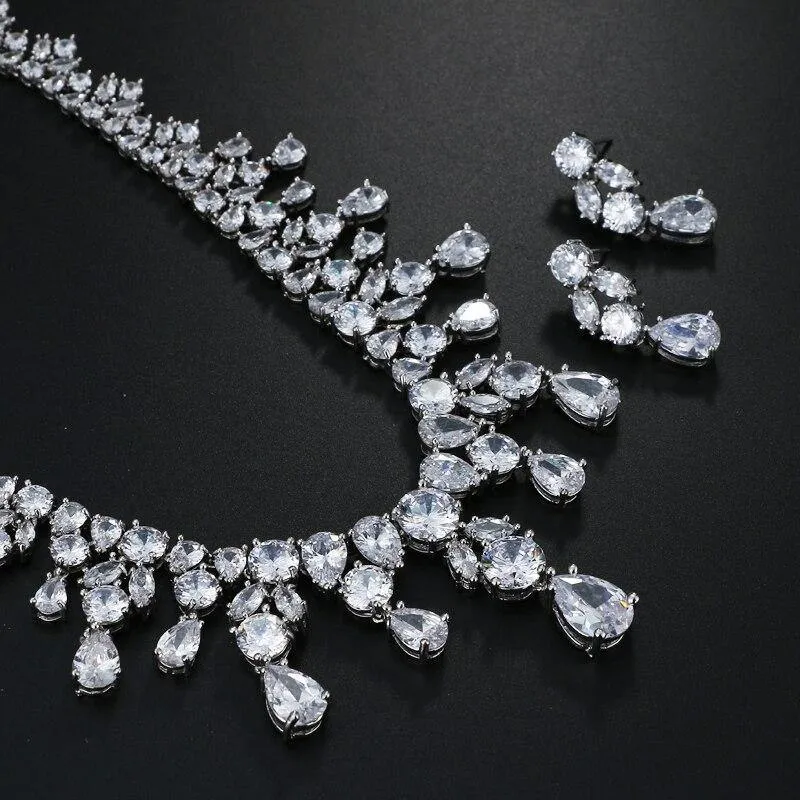 Delightful Long Necklace AAA  Quality Cubic Zirconium Multi Crystals 1 Piece Bridal Wedding Jewelry Set