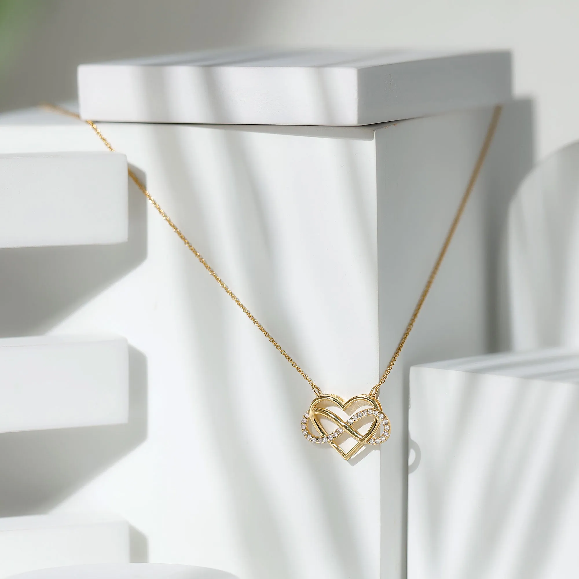 Infinity and Heart Pendant Necklace with Diamond