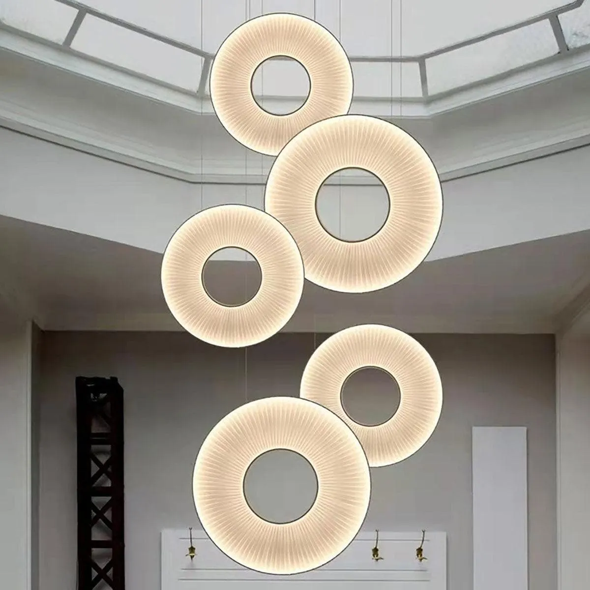 Iris Pendant Light