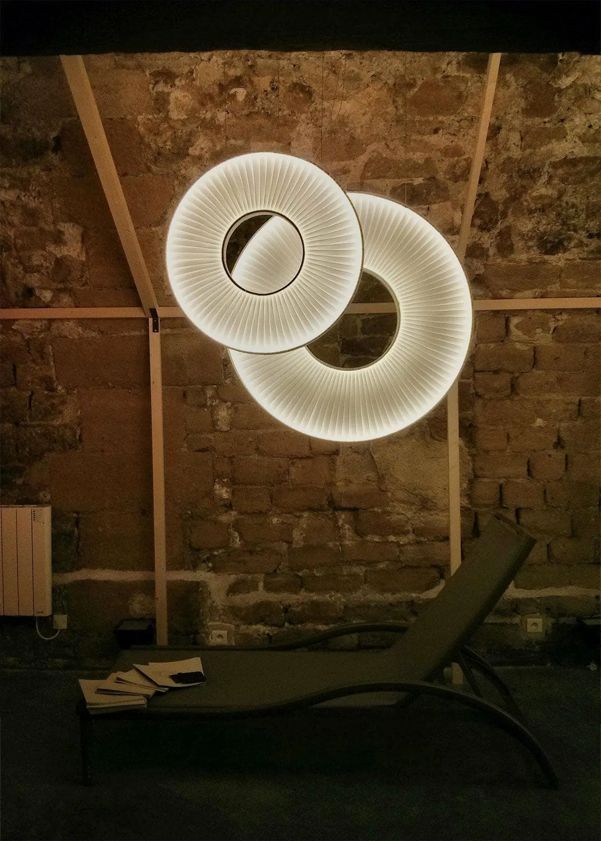 Iris Pendant Light