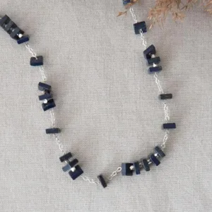 louvre necklace-lapis lazuli
