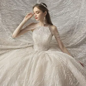 Luxurious Shiny Sexy Wedding Gown with Crystal Lace / Beading