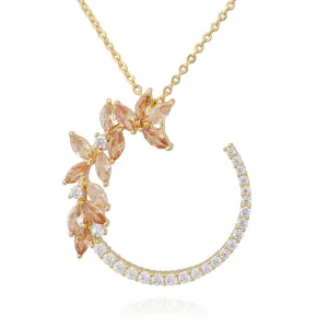 Open Wreath Pendant Necklace
