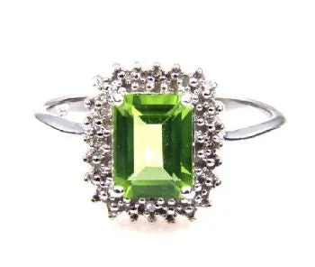Peridot 1.65 ct Stone Ring - Size 7