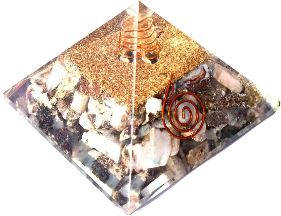 Real Crystal Orgone Chakra Pyramid - Seven Chakra Orgone Pyramid - Orgonite Pyramid for Energy Healing - Orgonite Kit - Protection With Seven Chakra Orgonite Necklace