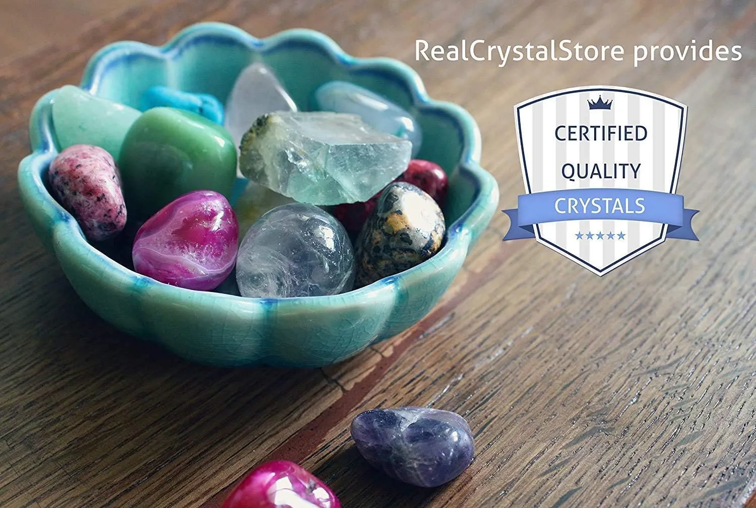 Real Crystal Orgone Chakra Pyramid - Seven Chakra Orgone Pyramid - Orgonite Pyramid for Energy Healing - Orgonite Kit - Protection With Seven Chakra Orgonite Necklace