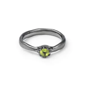 Rohelin Peridot Ring