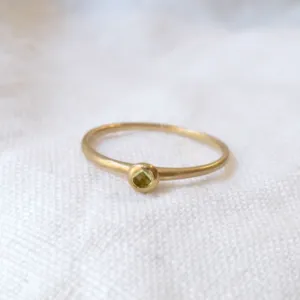 Sacred Bezel Peridot