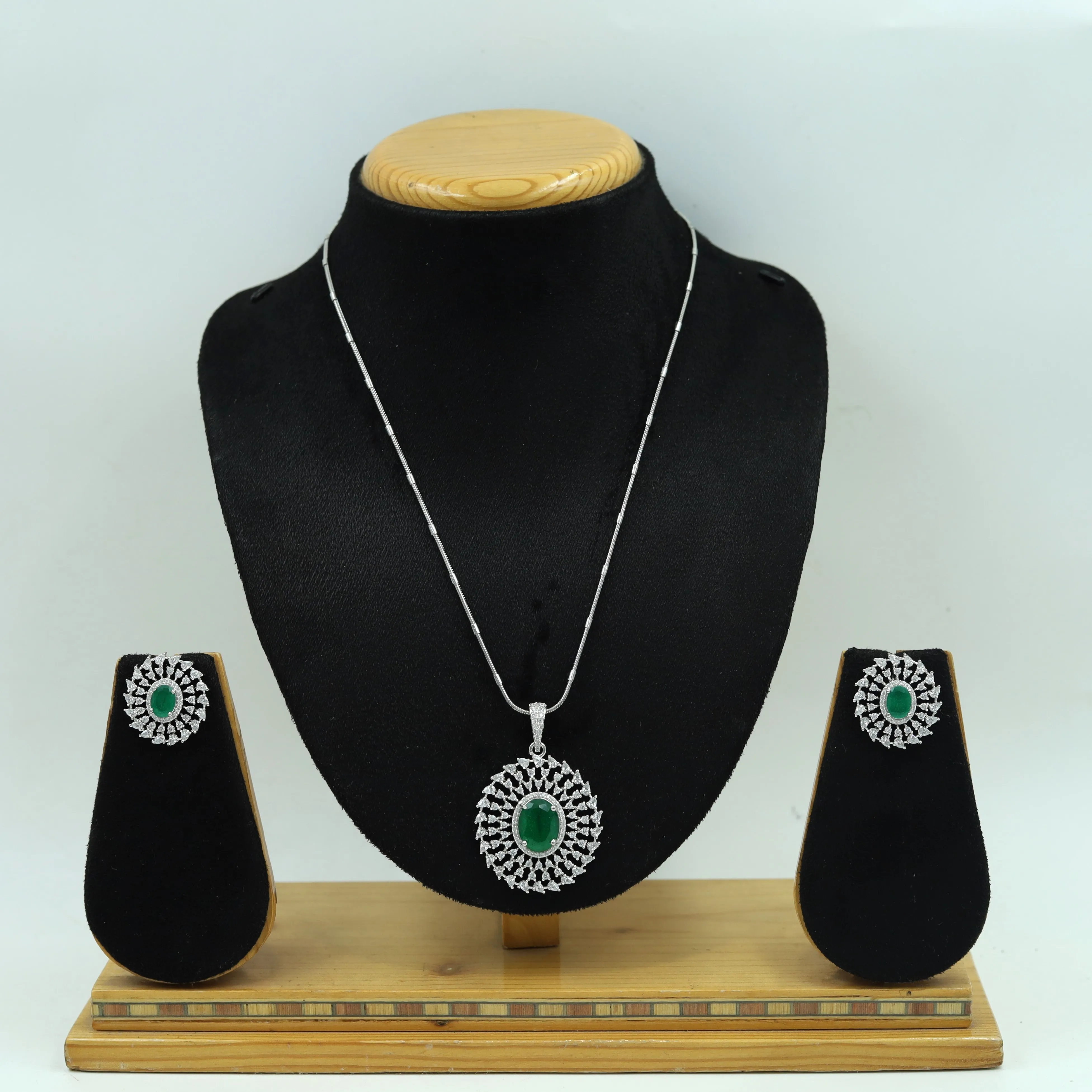 Stylish Zircon/AD Pendant Set 16407-69